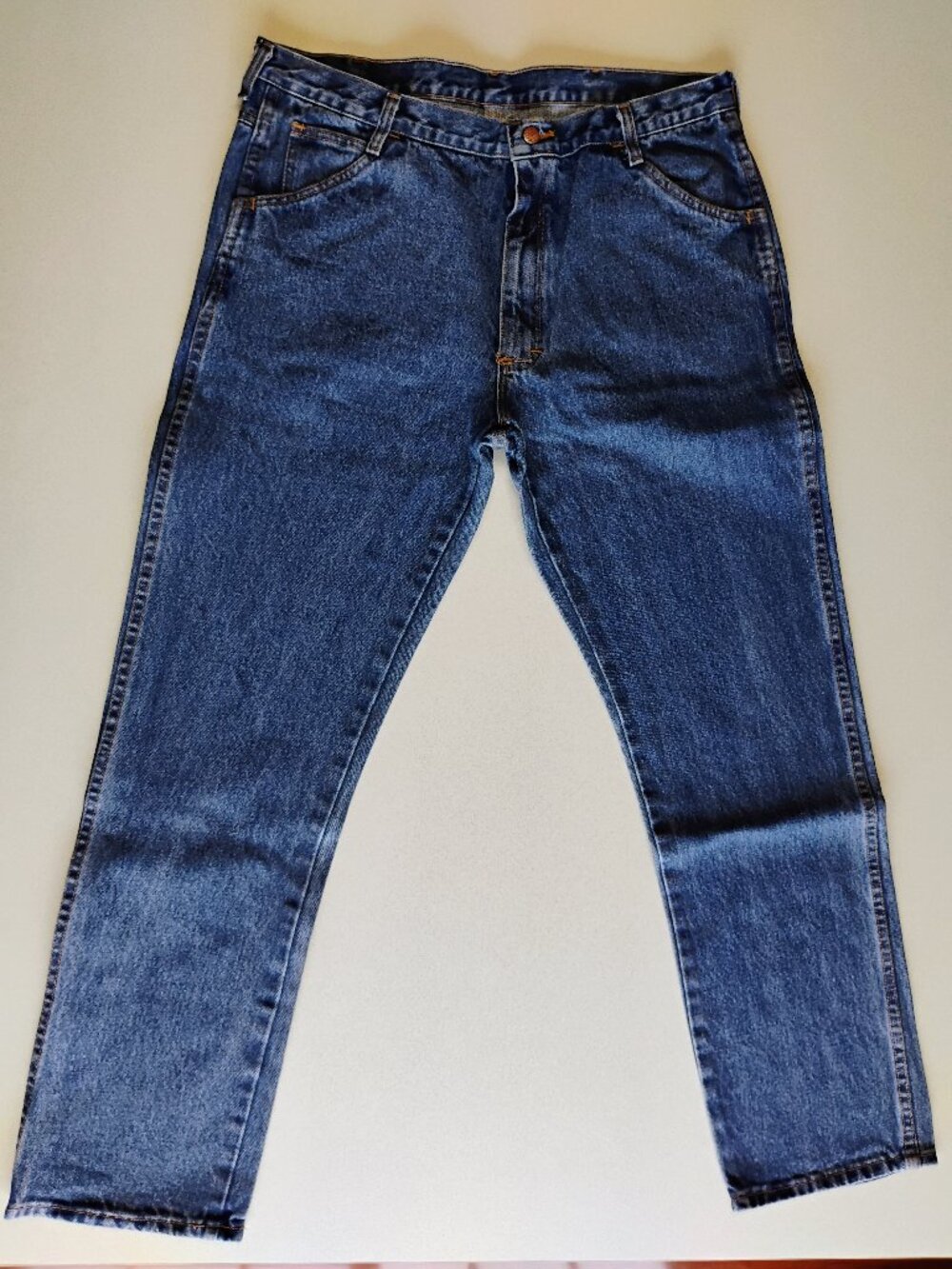 Round House Men's 38x32 #105 Jeans Blue Denim 100% Cotton Made in USA Workwear